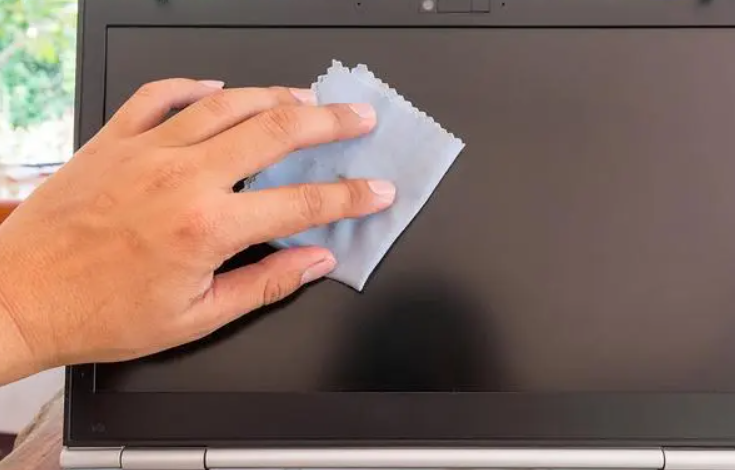 图片[2]-电脑使用时间太长如何清理电脑灰尘-帽帽电脑网